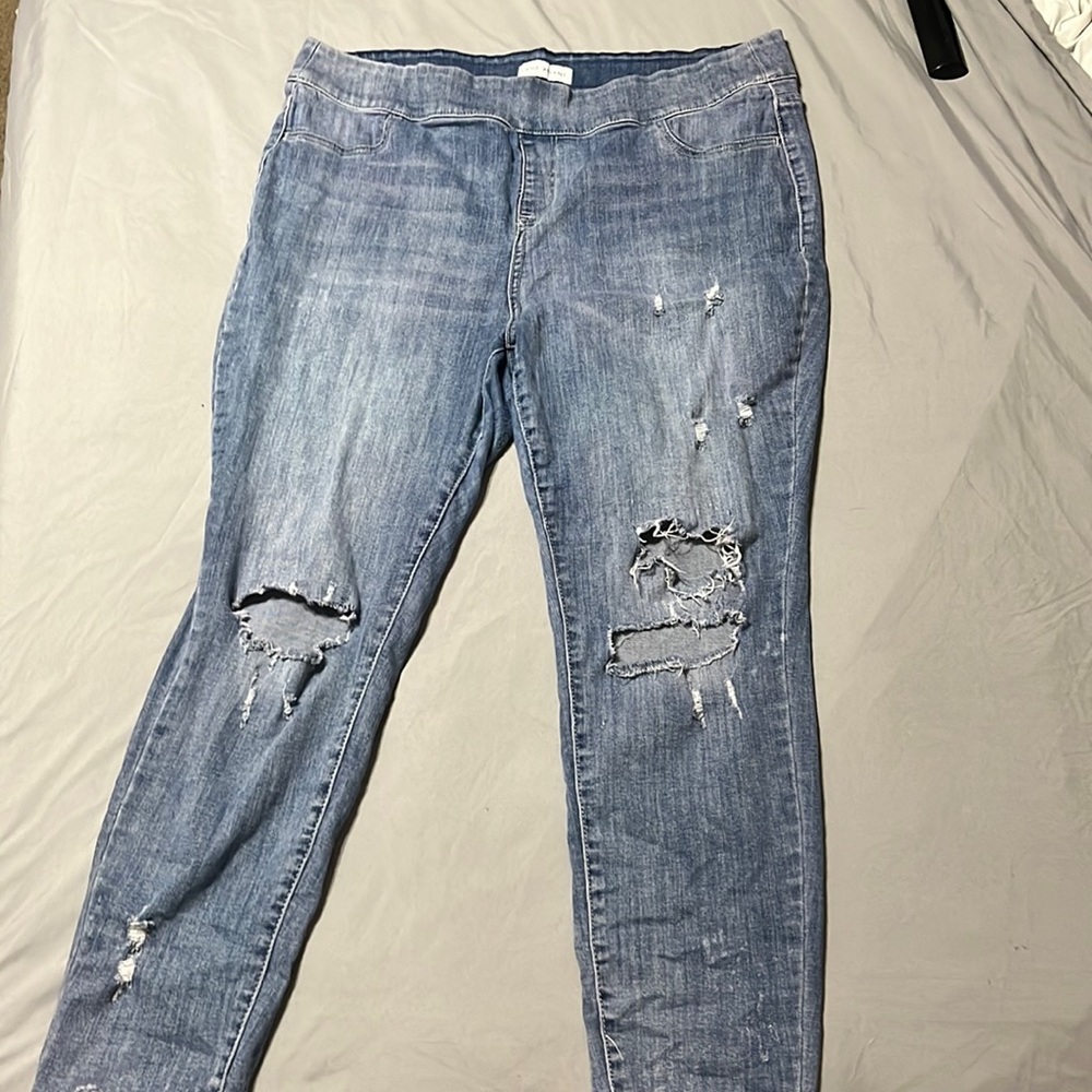 Ripped lane Bryant jeans